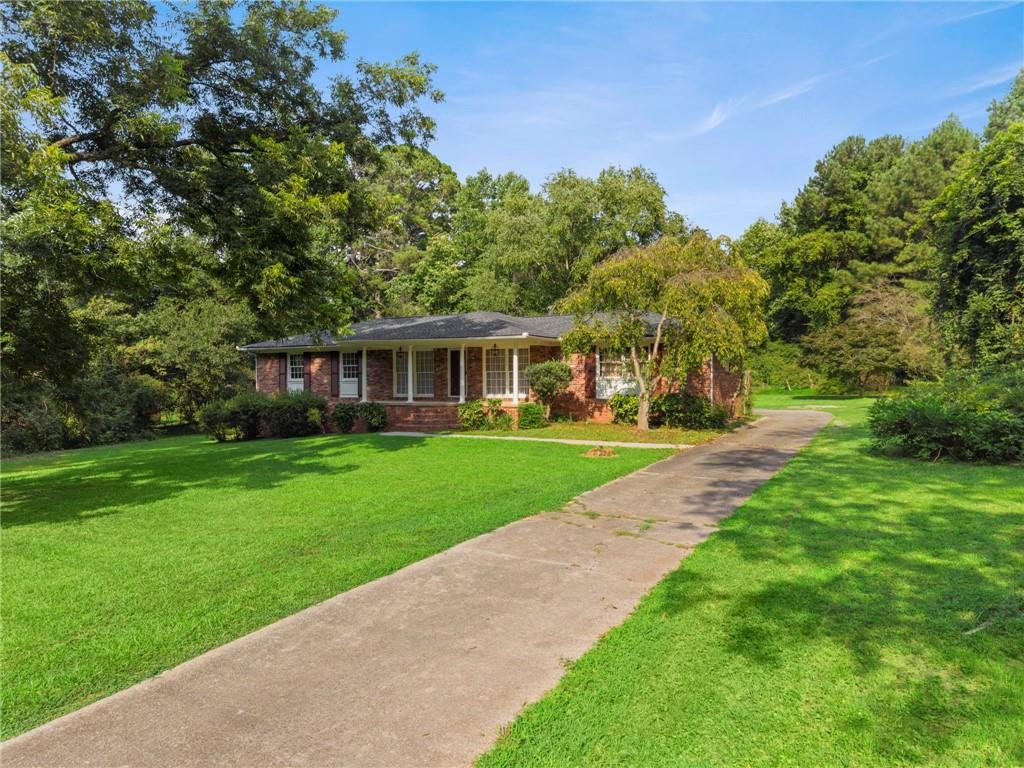 4306 Bouldercrest Road Ellenwood, GA 30294 - Photo 3 of 61 Gallery Image 3