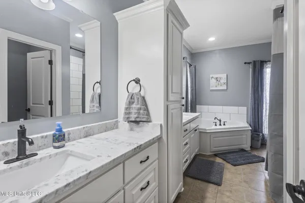 $399,000 | 1040 Emileigh Drive, Summit, MS 39666