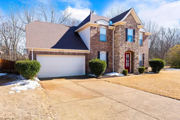 $2,300 | 7911 Pinefrost Lane, Memphis, TN 38125