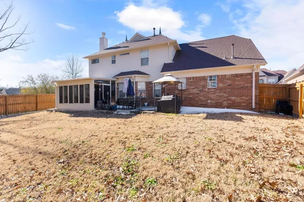 $2,300 | 7911 Pinefrost Lane, Memphis, TN 38125