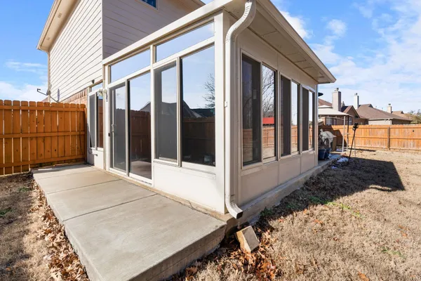 $2,300 | 7911 Pinefrost Lane, Memphis, TN 38125