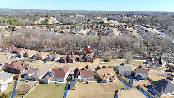 $2,300 | 7911 Pinefrost Lane, Memphis, TN 38125