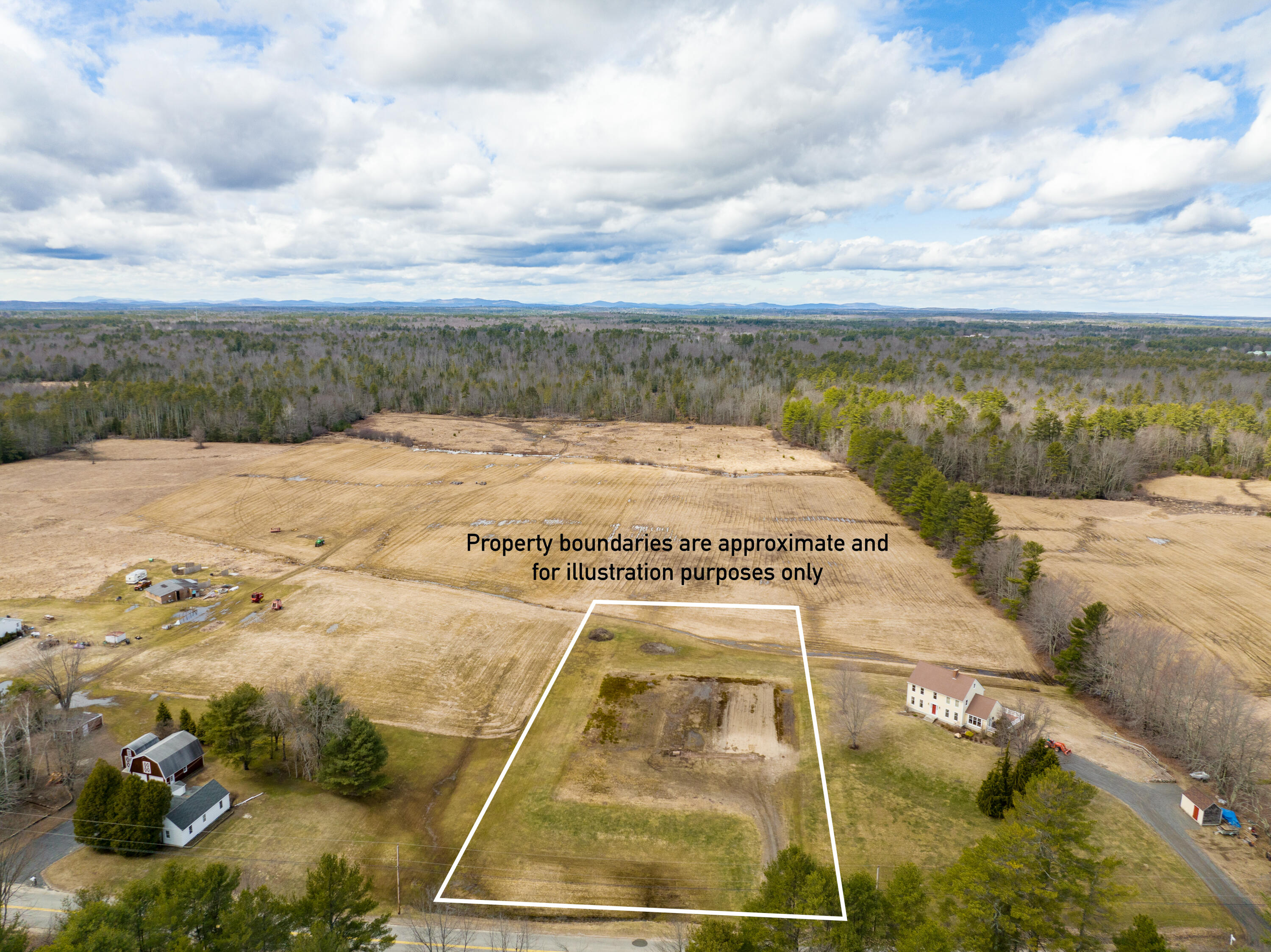 41 Hanson Road Scarborough, ME 04074 - Photo 5 of 15 41 Hanson Road-01