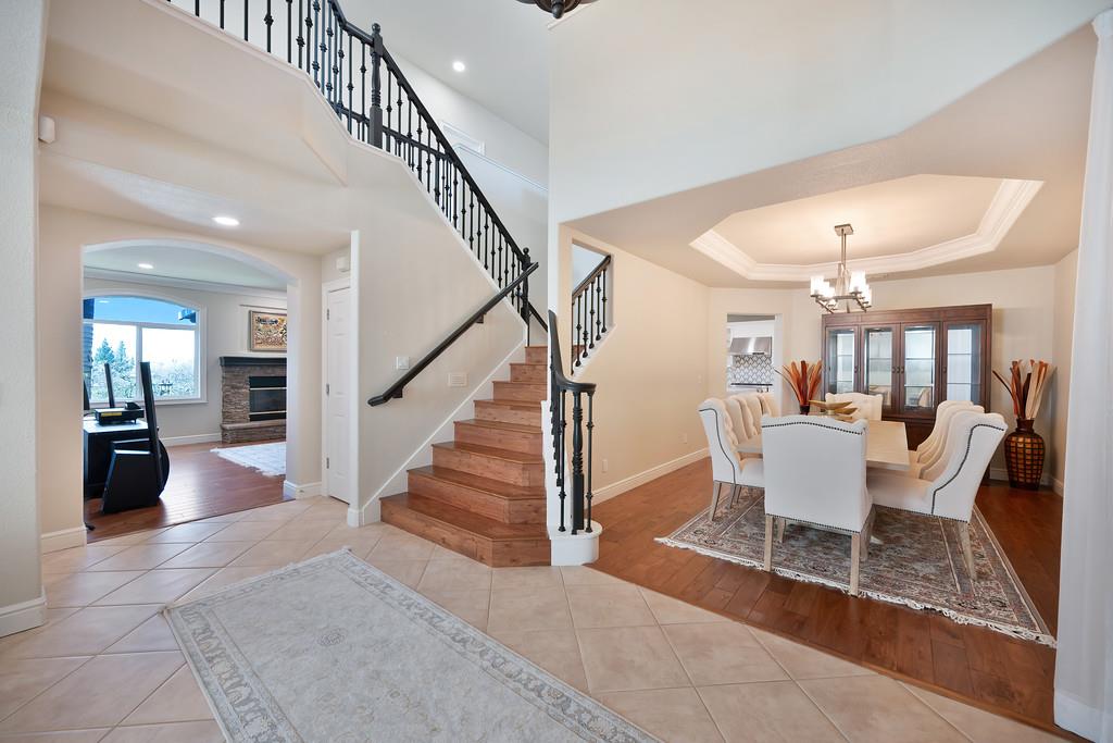 1580 Vista Ridge Way Roseville, CA 95661 - Photo 11 of 96