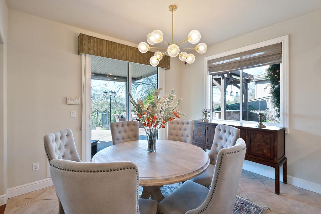 1580 Vista Ridge Way Roseville, CA 95661 - Photo 32 of 96