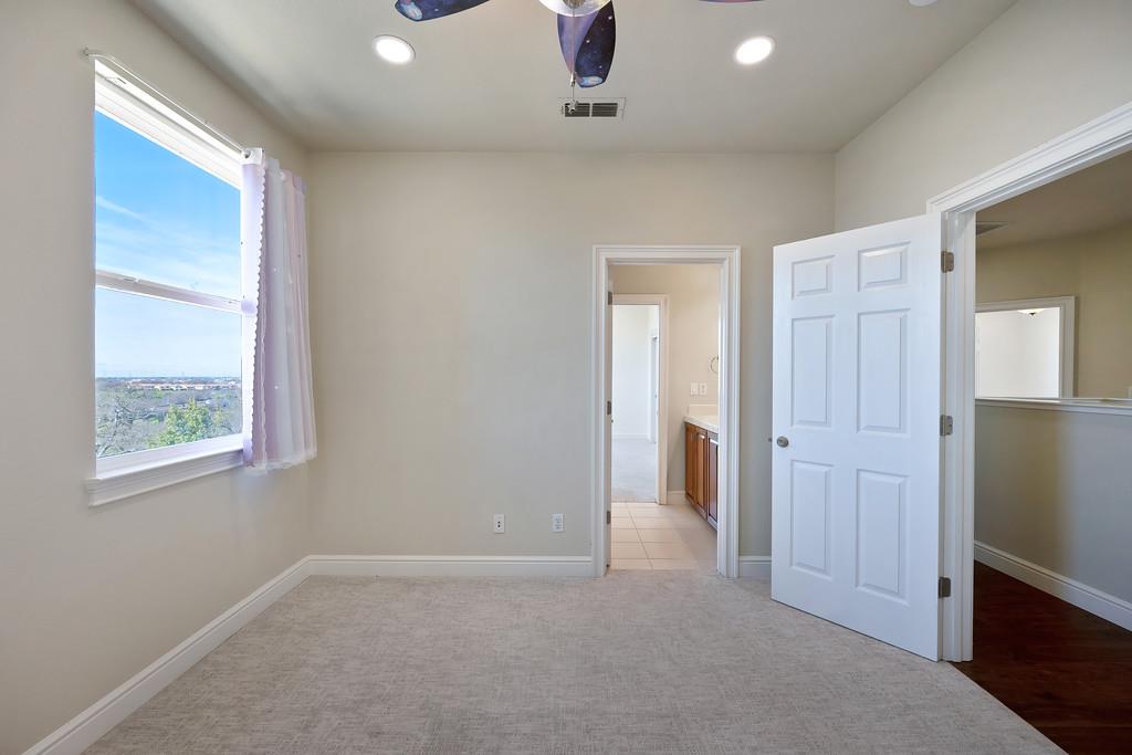 1580 Vista Ridge Way Roseville, CA 95661 - Photo 46 of 96