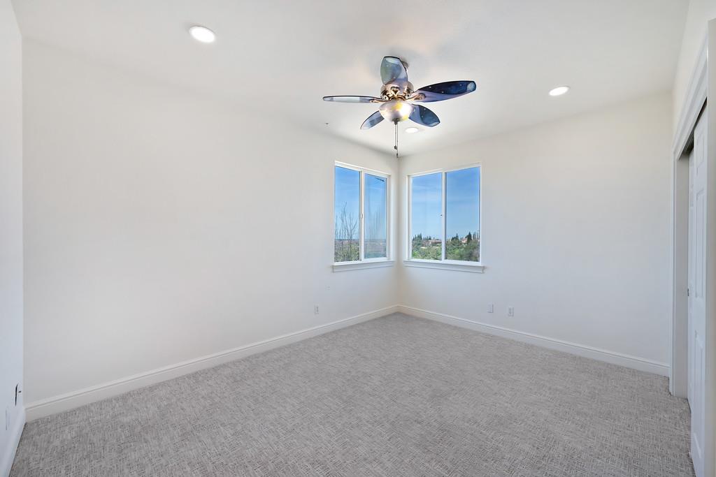 1580 Vista Ridge Way Roseville, CA 95661 - Photo 54 of 96