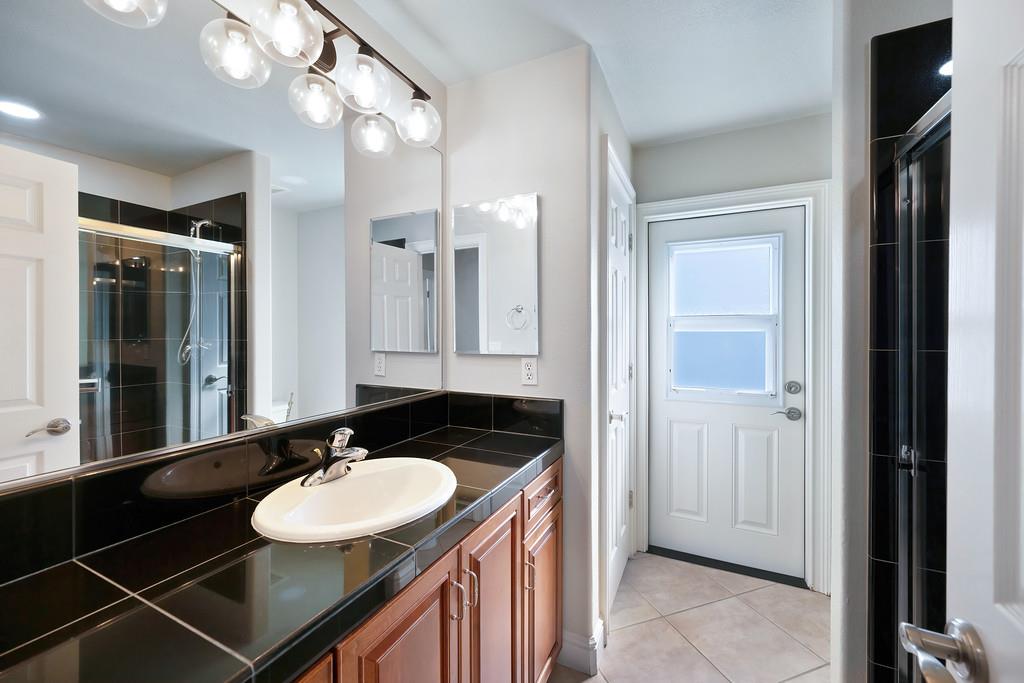 1580 Vista Ridge Way Roseville, CA 95661 - Photo 68 of 96