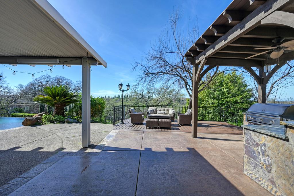 1580 Vista Ridge Way Roseville, CA 95661 - Photo 75 of 96