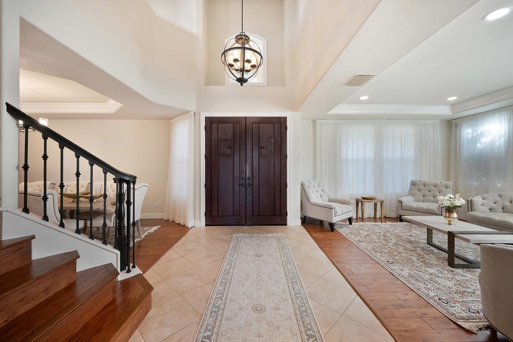 1580 Vista Ridge Way Roseville, CA 95661 - Photo 8 of 96