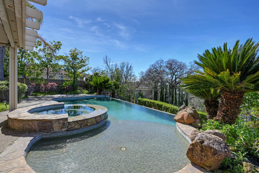 1580 Vista Ridge Way Roseville, CA 95661 - Photo 85 of 96