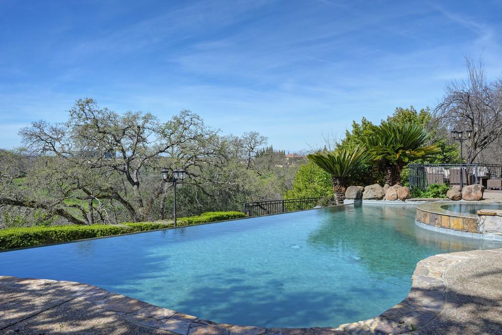 1580 Vista Ridge Way Roseville, CA 95661 - Photo 87 of 96