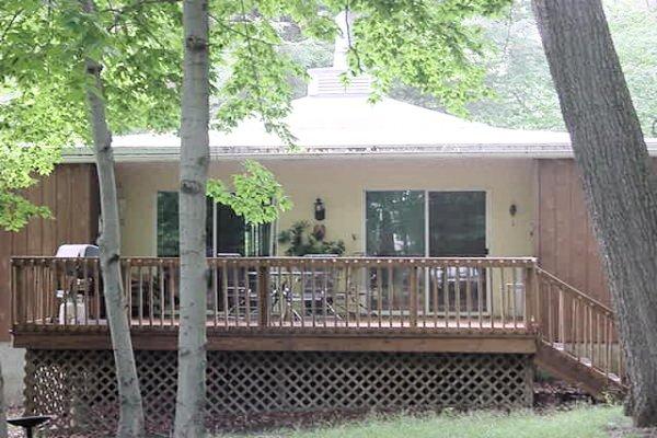 54 Logger Road Canadensis, PA 18325 - Photo 2 of 11 Front Closeup