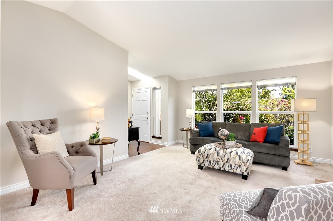 1614 243rd Place Southeast Bothell, WA 98021 - Photo 2 of 25