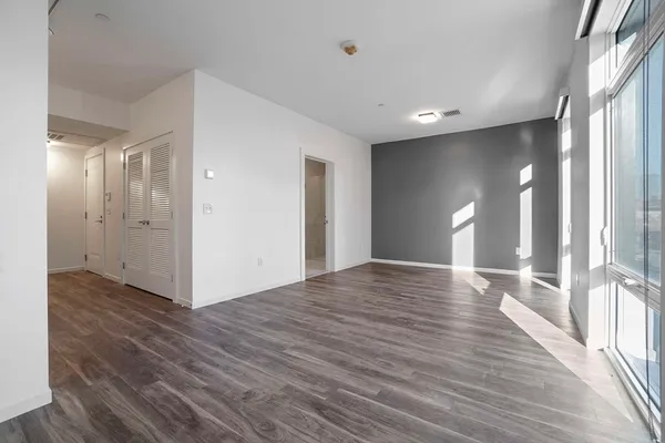 $3,350 | 839 Beacon Street, Unit 509, Boston, MA 02215