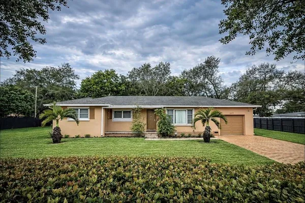 $4,500 | 2970 Griffin Road, Fort Lauderdale, FL 33312