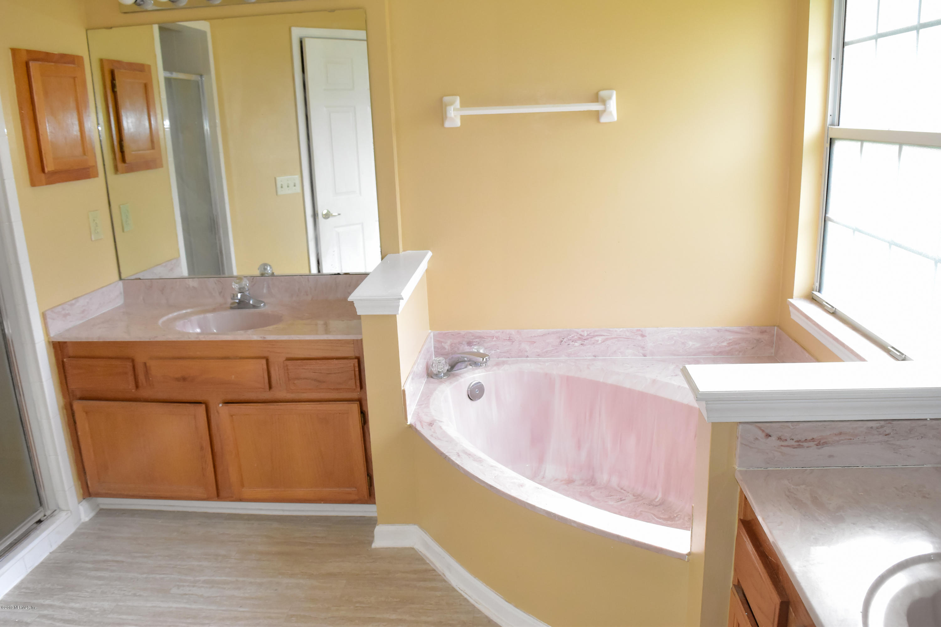OWNER BATH