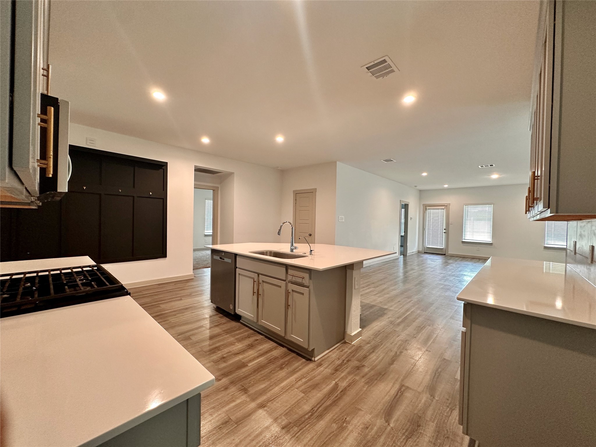 7719 Suffolk Vly Lane Rosharon, TX 77583 - Photo 8 of 22