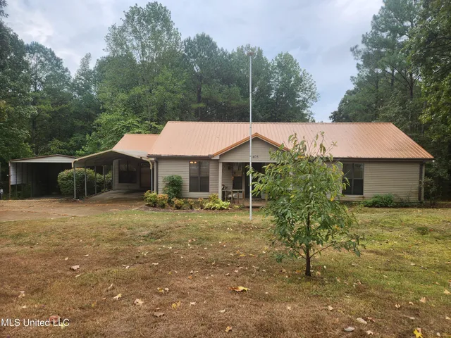 $280,000 | 405 Chickasaw Road, Pope, MS 38658
