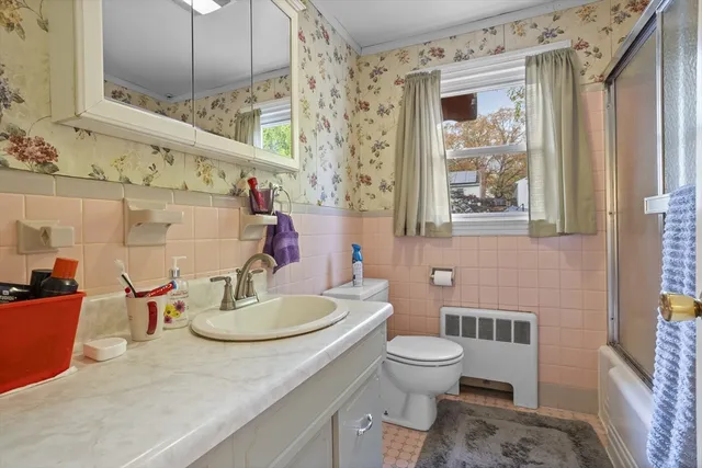 $689,900 | 10 Fuller Road, Chelmsford, MA 01824