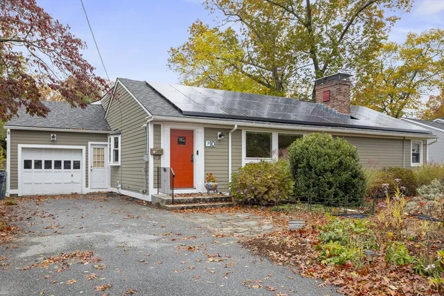 $689,900 | 10 Fuller Road, Chelmsford, MA 01824