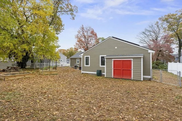 $689,900 | 10 Fuller Road, Chelmsford, MA 01824