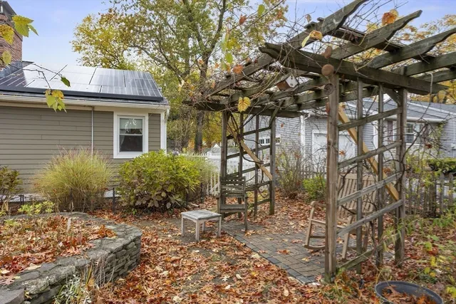 $689,900 | 10 Fuller Road, Chelmsford, MA 01824