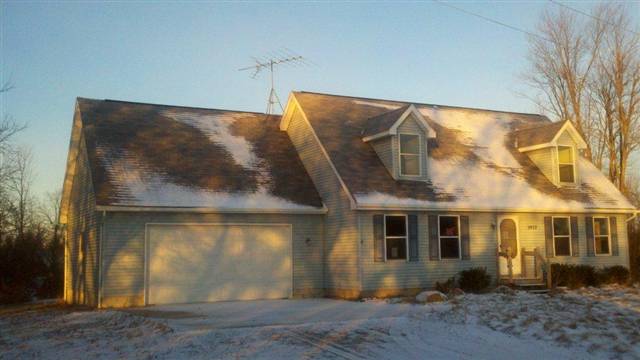 3977 Bricker Road Avoca, MI 48006 - Photo 6 of 15 31089084-5.JPG