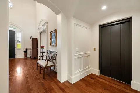 a view of livingroom with furniture and wooden floor