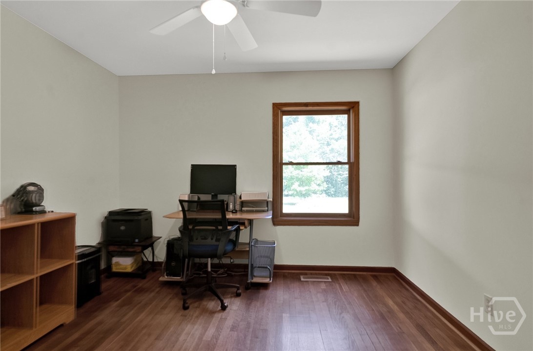 124 Vidalia Road Savannah, GA 31419 - Photo 14 of 22