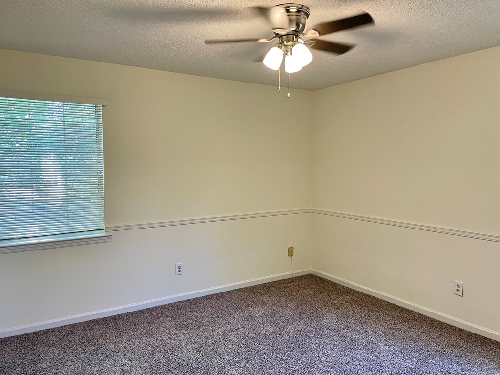 103 East Roxbury Road Dothan, AL 36305 - Photo 5 of 12