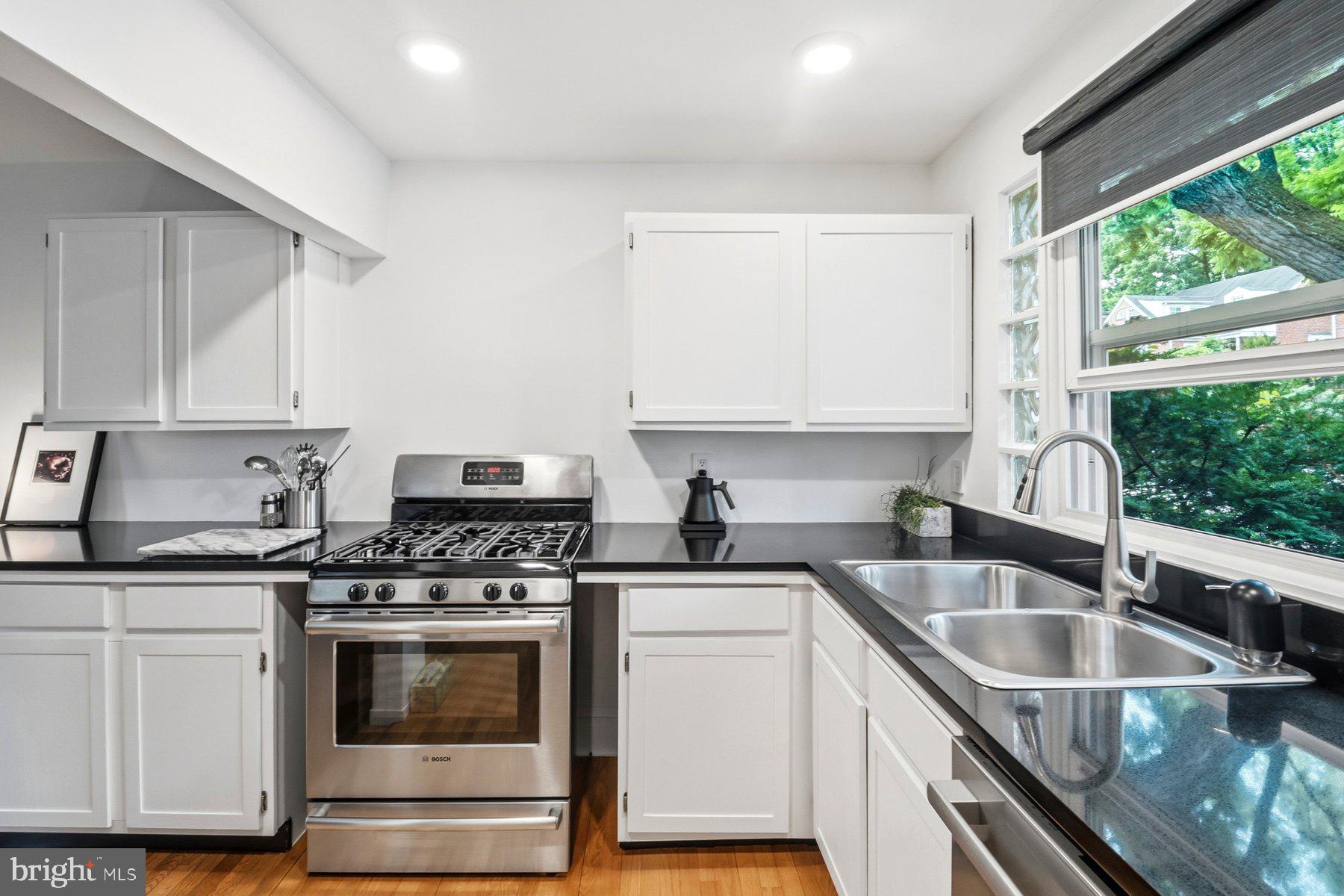 5723 Ranny Road Baltimore, MD 21209 - Photo 11 of 28