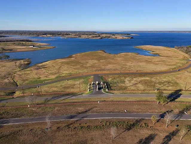 $2,899,900 | 0 Lakeshore Terrace, Windom, TX 75492