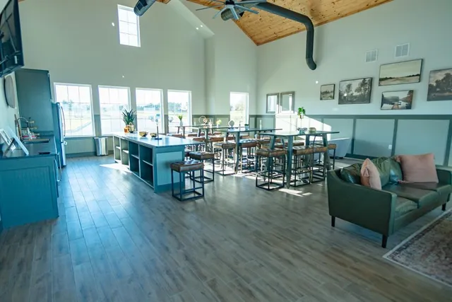 $2,899,900 | 0 Lakeshore Terrace, Windom, TX 75492