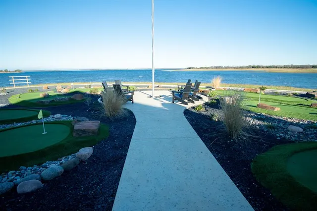 $2,899,900 | 0 Lakeshore Terrace, Windom, TX 75492