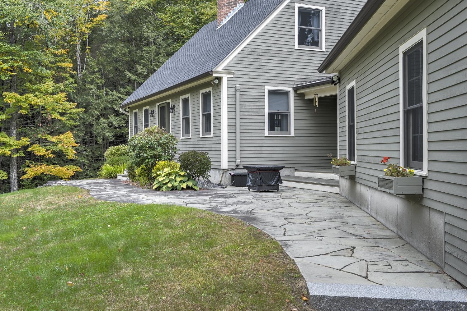511 Streeter Hill Road Chesterfield, NH 03466 - Photo 3 of 40