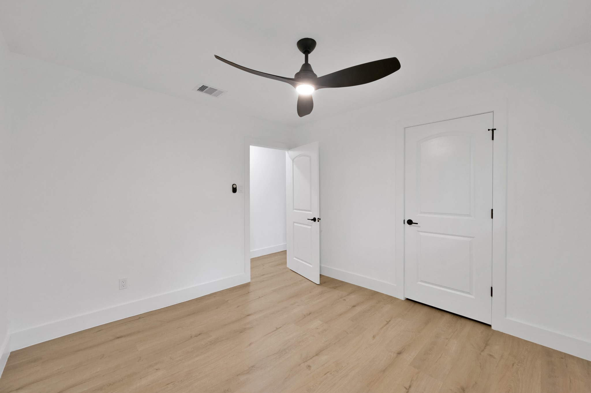 5015 Monteith Drive Spring, TX 77373 - Photo 31 of 44 a view of an empty room