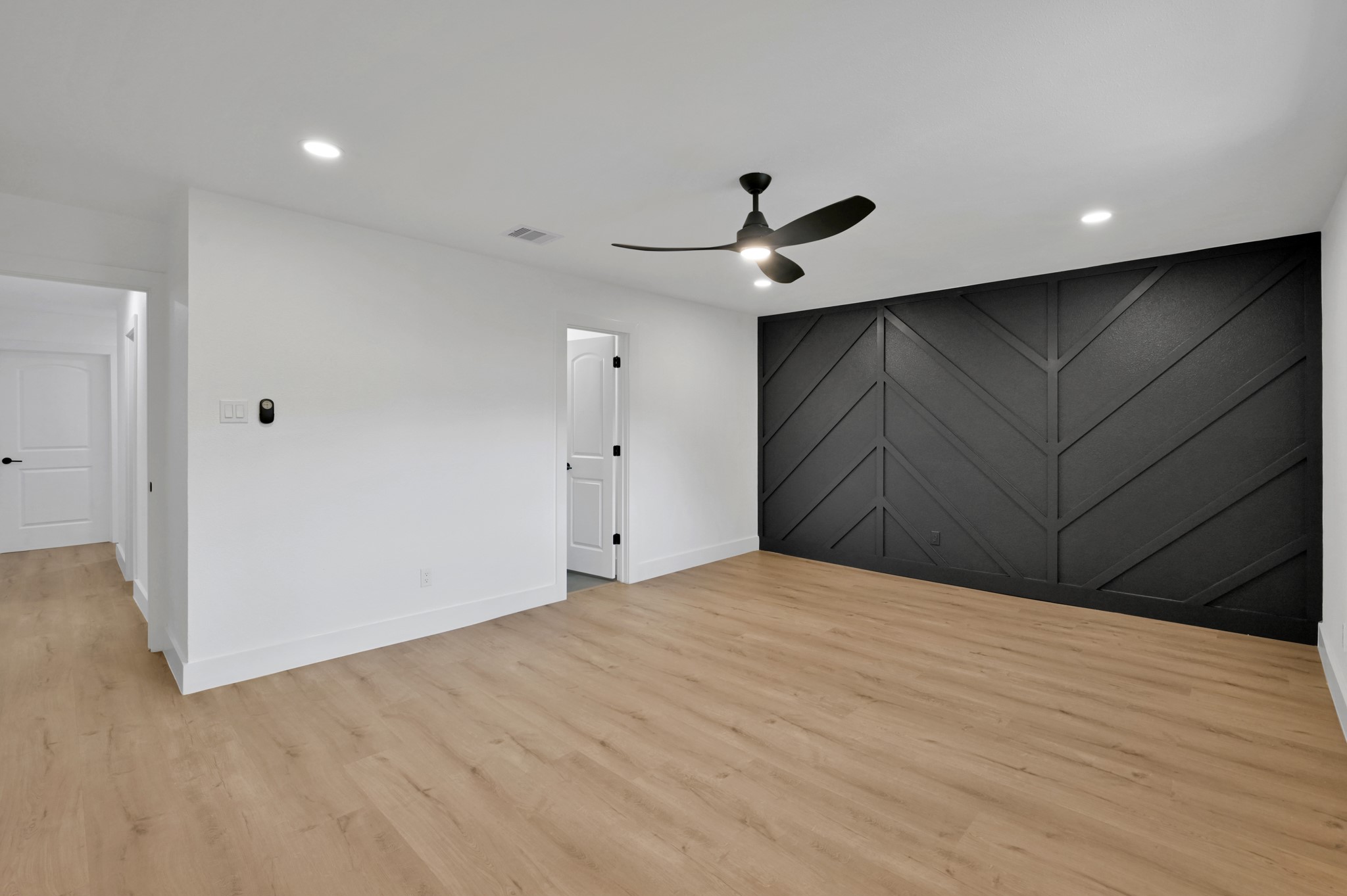 5015 Monteith Drive Spring, TX 77373 - Photo 34 of 44 a view of an empty room