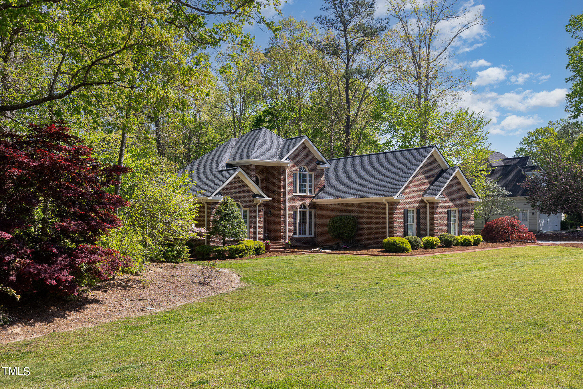 3705 La Costa Way Raleigh, NC 27610 - Photo 32 of 40 a front view of house with yard and green space