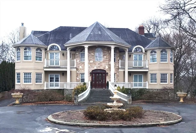 $3,350,000 | 72 Charlemont Street, Newton, MA 02461