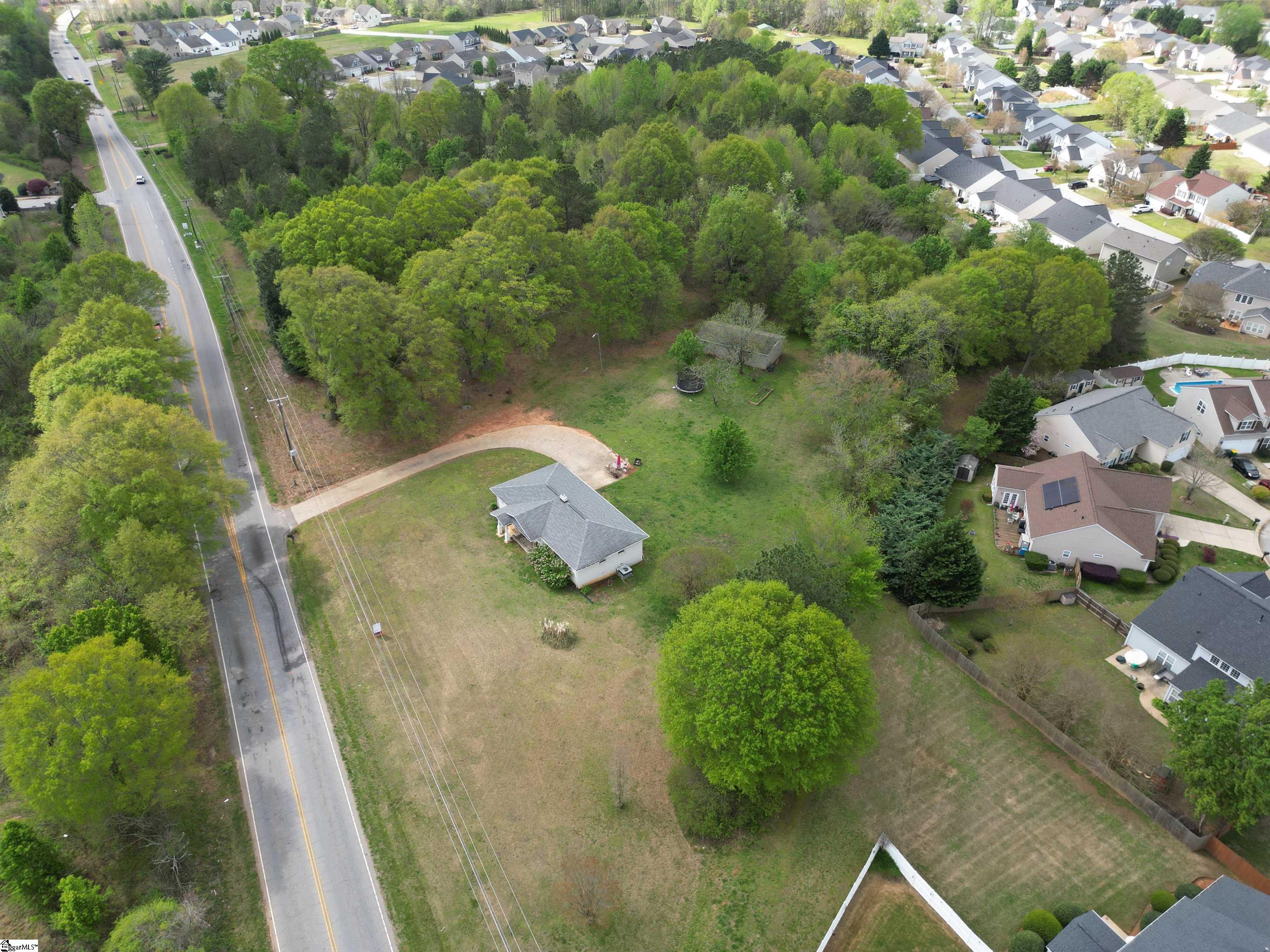 810 Fairview Road Simpsonville, SC 29680 - Photo 1 of 5