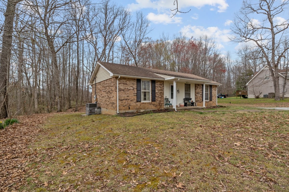 109 Robin Hood Road Dickson, TN 37055 - Photo 36 of 38 Gallery Image 36