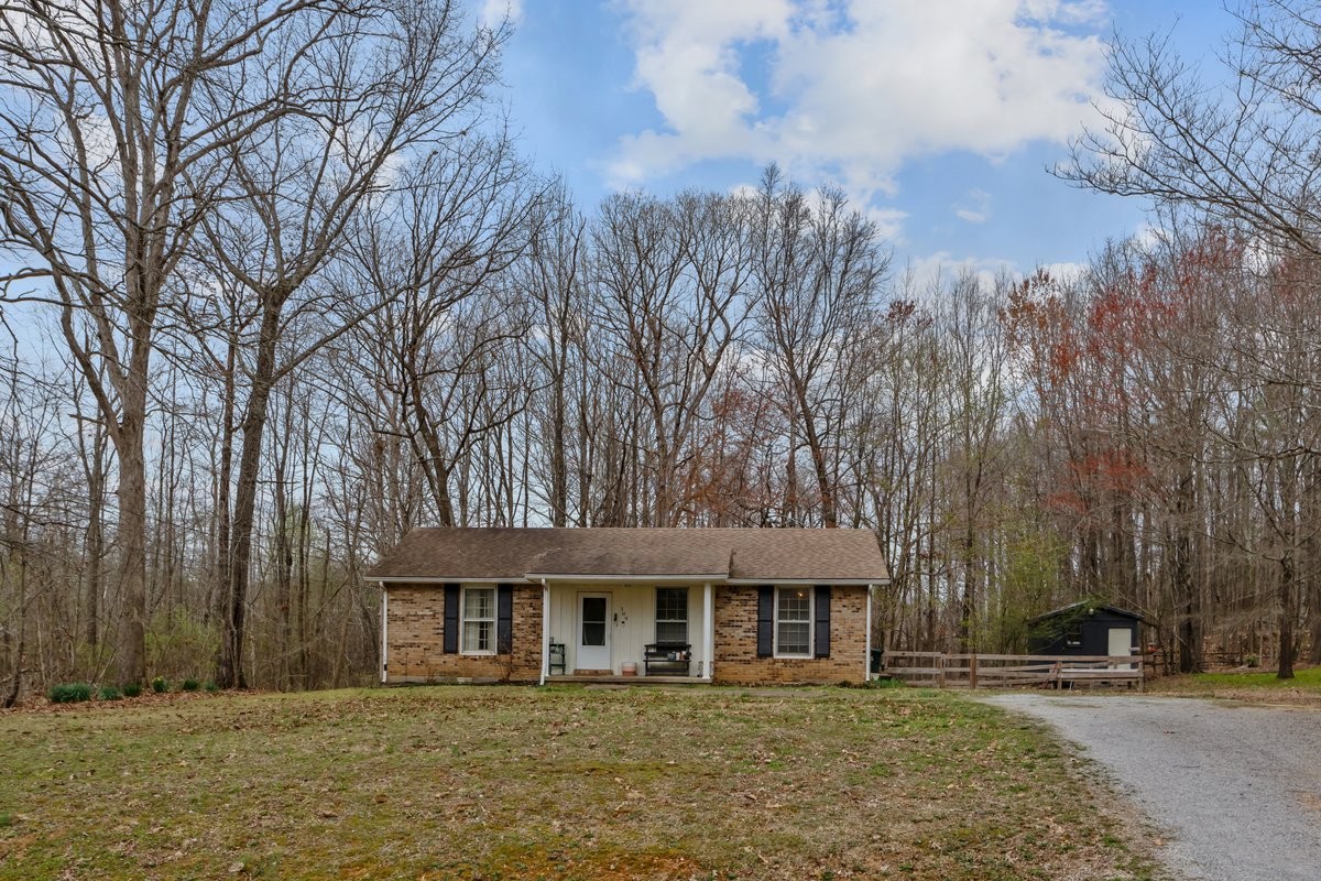 109 Robin Hood Road Dickson, TN 37055 - Photo 7 of 38 Gallery Image 7