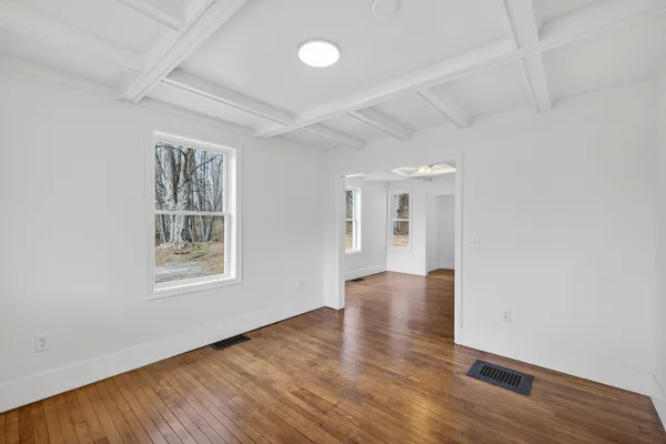 $275,000 | 52 Church Street, Newport, NH 03773