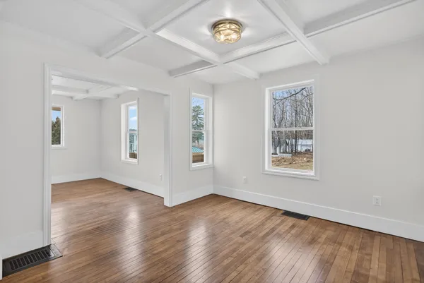 $275,000 | 52 Church Street, Newport, NH 03773