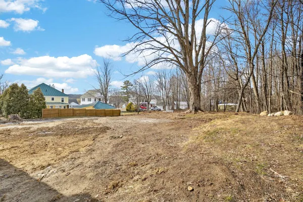 $275,000 | 52 Church Street, Newport, NH 03773