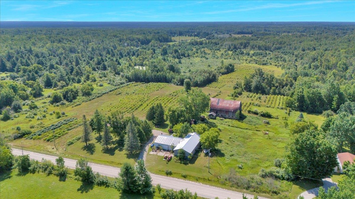 6609 Slosser Road Hale, MI 48739 - Photo 1 of 44 1937185-68011483-5158-460b-ae97-1931975d66cf.JPG