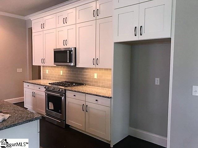 216 Round Stone Way Greenville, SC 29607 - Photo 3 of 9 Gallery Image 3