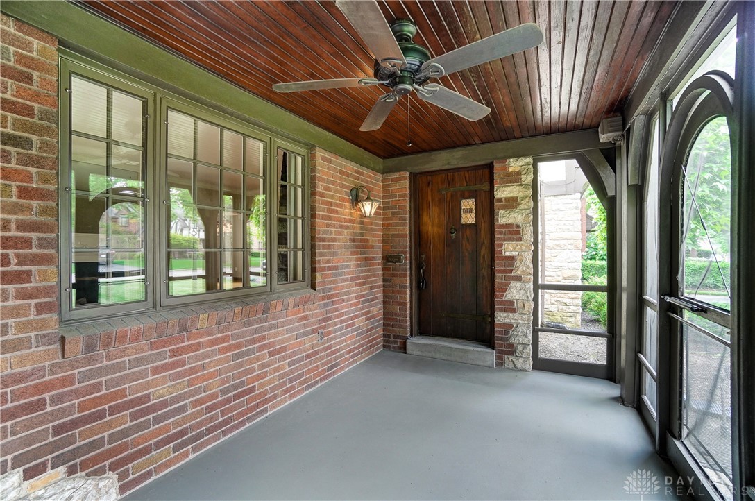 37 West Hadley Road Dayton, OH 45419 - Photo 9 of 55