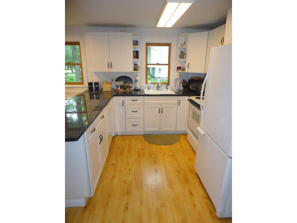 297 Marble Island Road Colchester, VT 05446 - Photo 4 of 15 Gallery Image 4